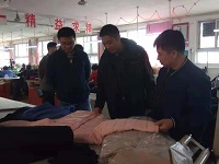 工服美正在給北京醫院做的棉服